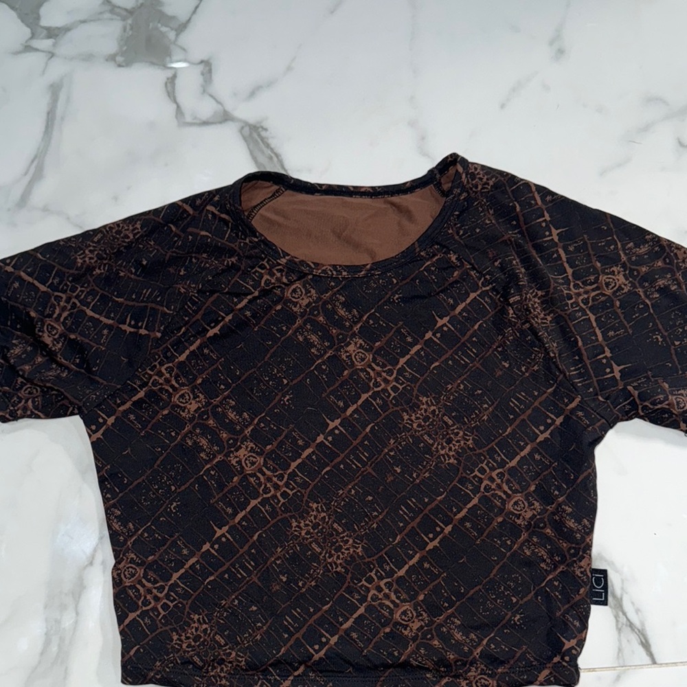 Chic Black And Brown Patterned Set - image 4